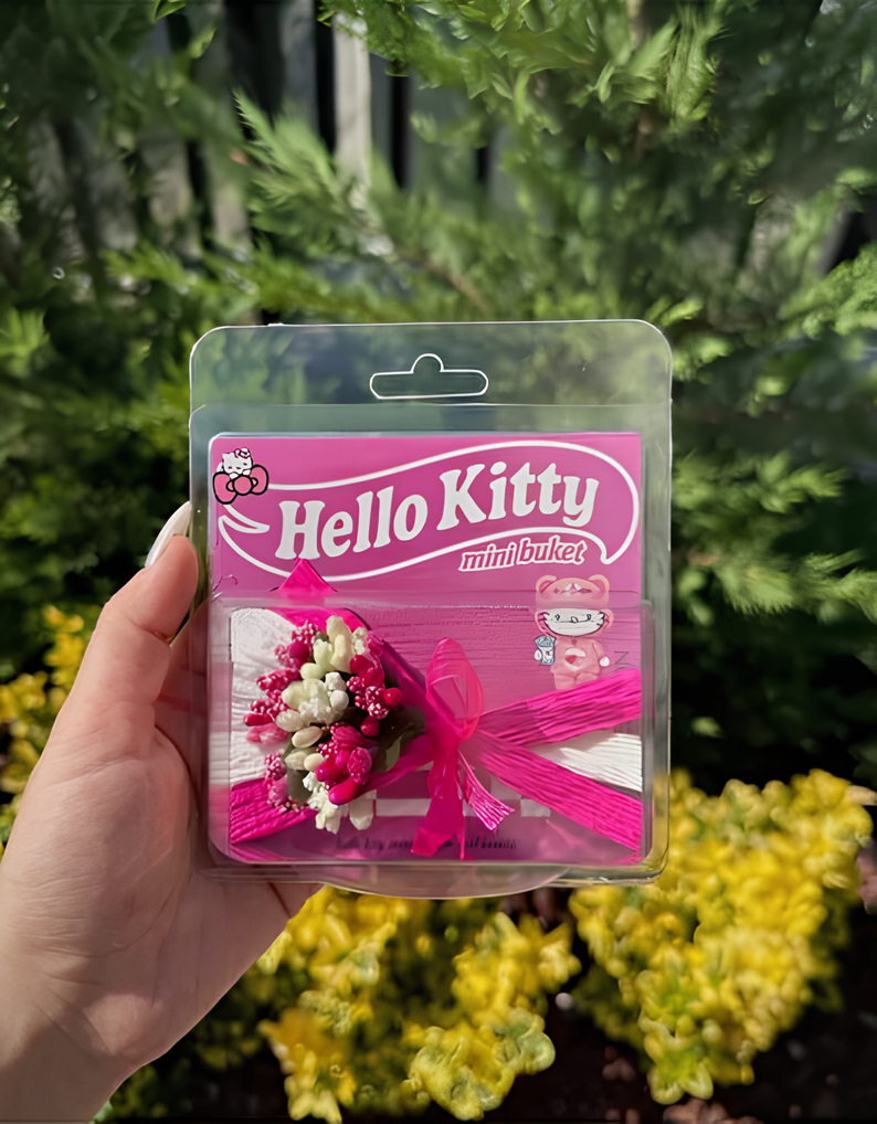 Hello Kitty Mini Buket Pembe Çiçek
